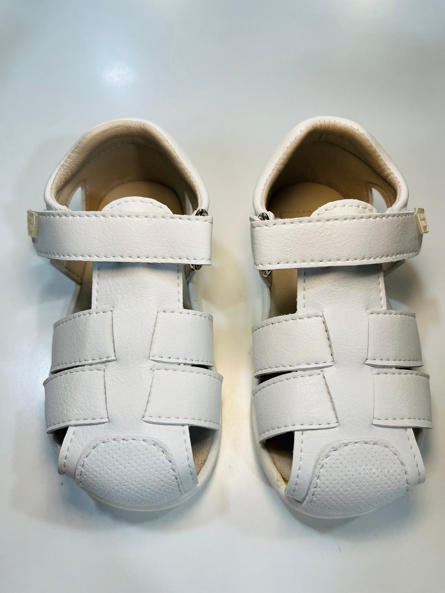 Sandalia Micro Piel en Blanco - PIRUFLEX