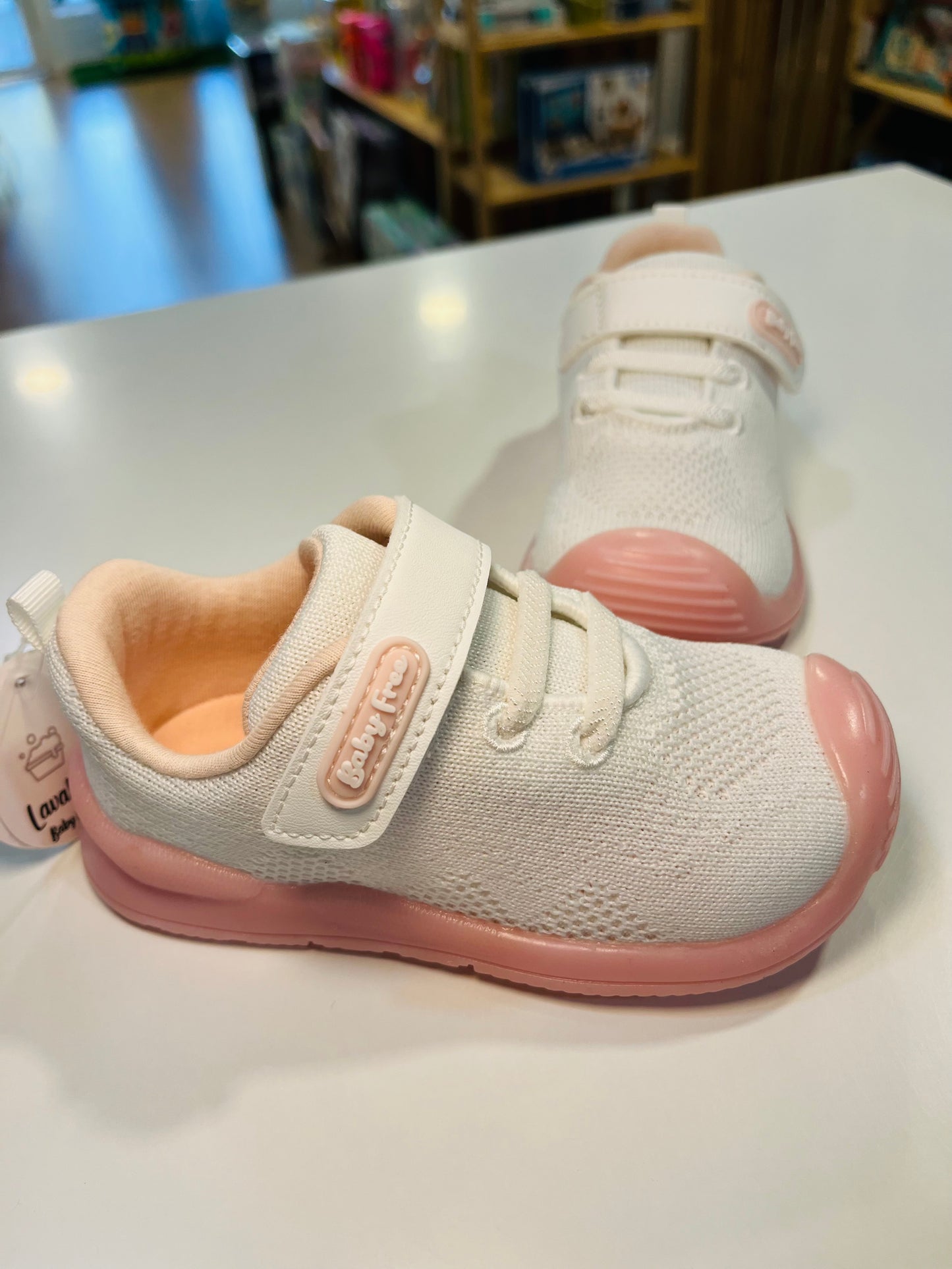 Deportivo Running Baby Free Blanco Rosa - CHETTO