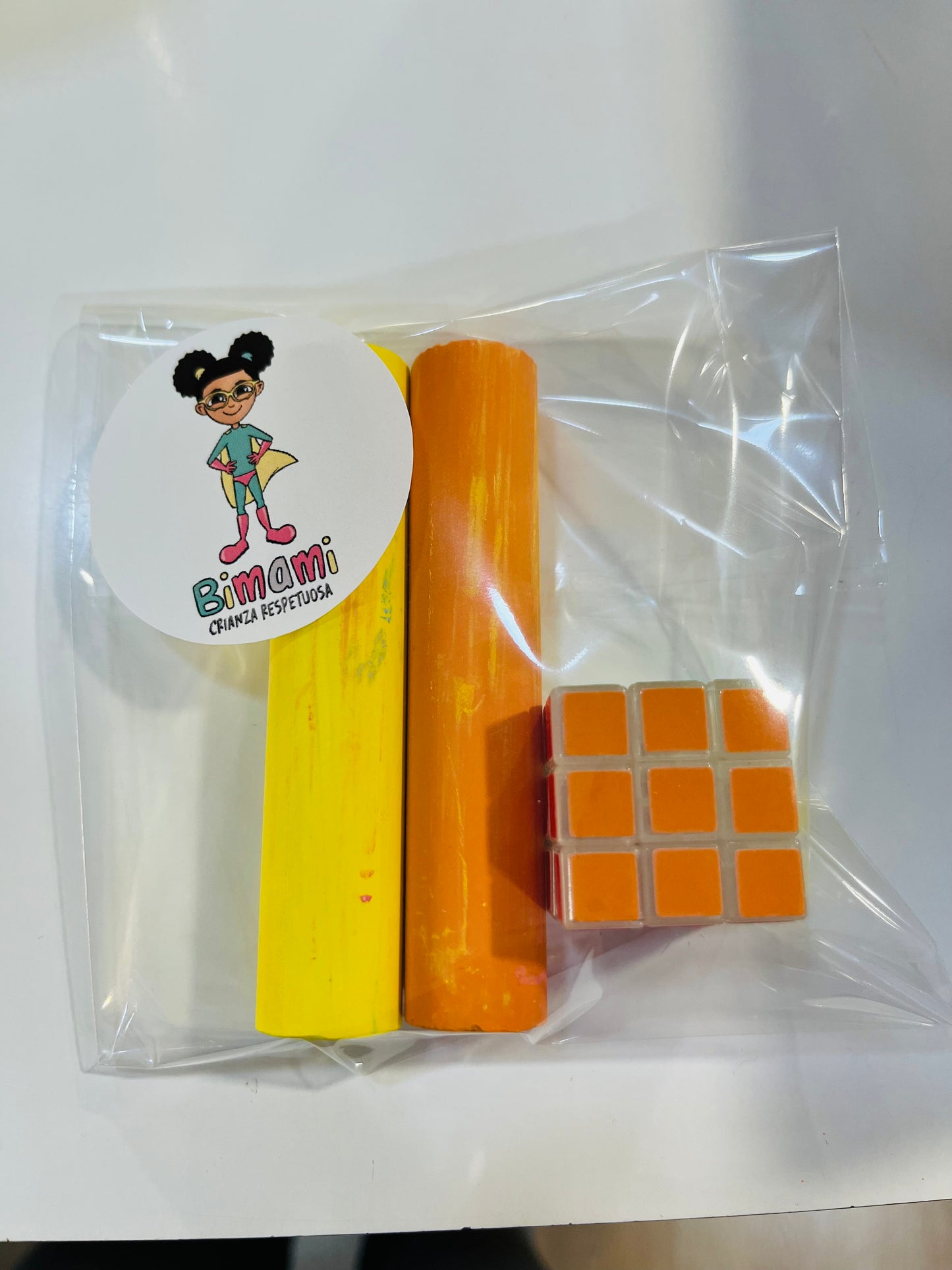 Bolsa Mini Cubo de Rubik + 2 Tizas Grandes Suelo