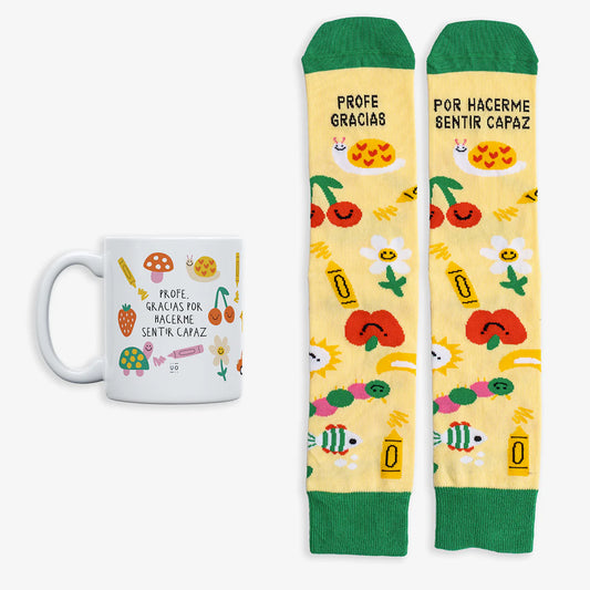 Kit Taza + Calcetines Profe, Gracias por Hacerme Sentir Capaz" - UO