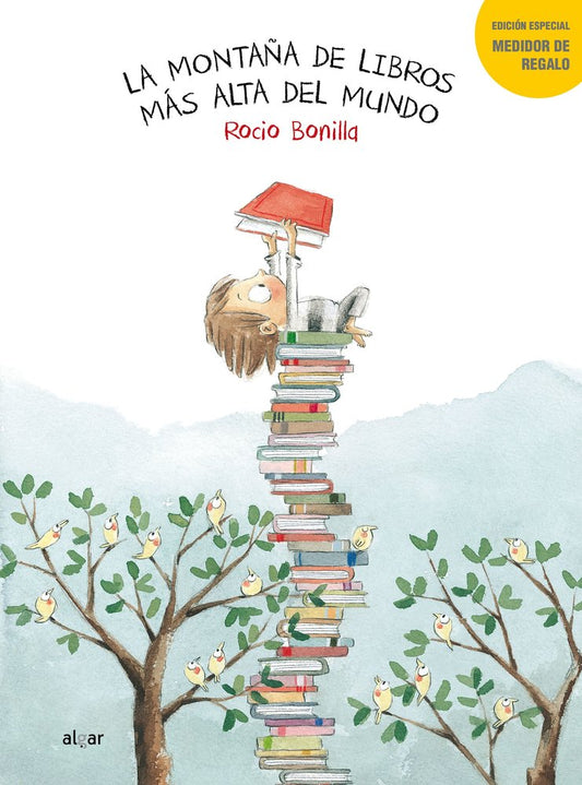 Libro La montaña de libros mas alta del mundo - ALGAR