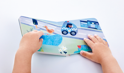 Coche Policia Madera Personaje + Libro - HAPE