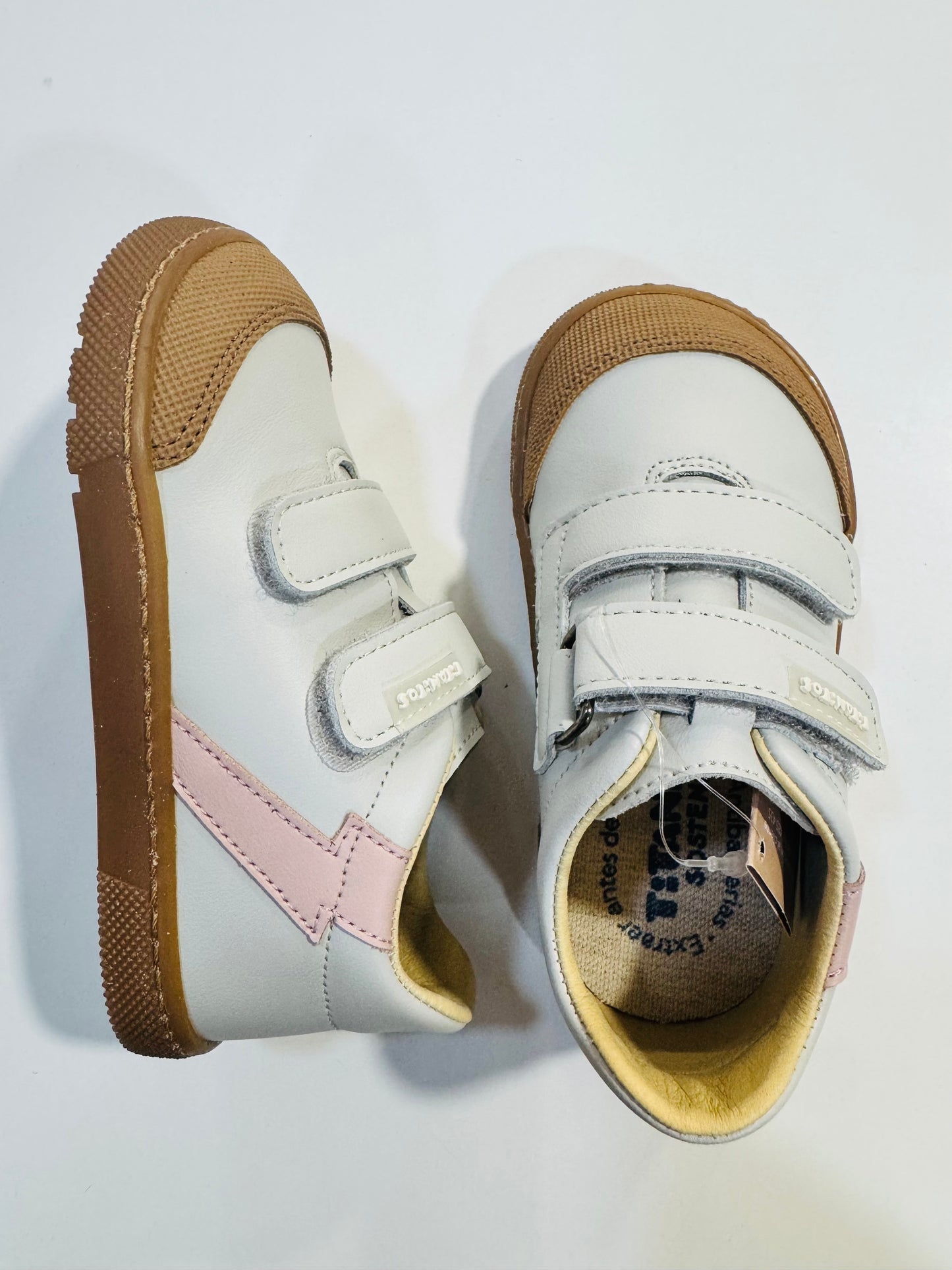 Deportivo Barefoot Rayo Rosa - TITANITOS